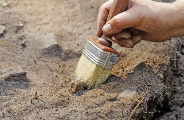 Grecia: Doua schelete preistorice, descoperite imbratisate