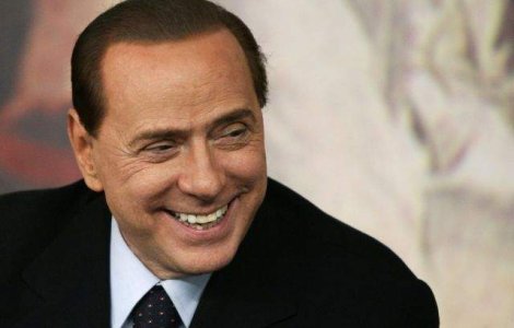 O romanca RECUNOASTE ca primea bani la petrecerile lui Berlusconi