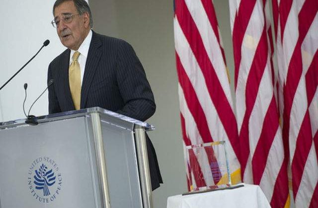 Panetta: SUA trebuie sa intensifice ofensiva contra grupului Stat Islamic