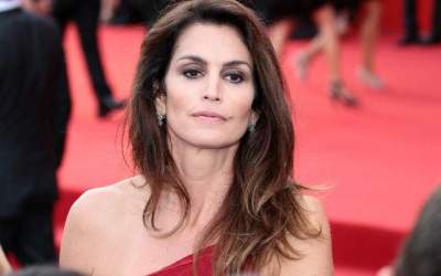 FOTO  Fotografia neretusata...