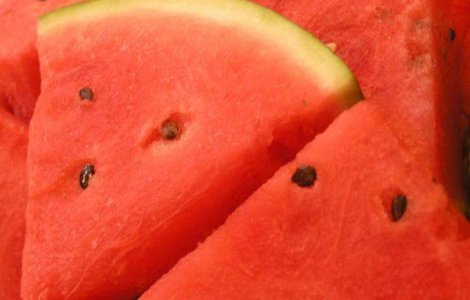  Top  Sunt o arma SECRETA contra bolilor! Cei mai SANATOSI samburi de fructe