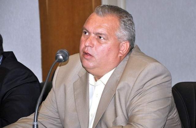 Nicusor Constantinescu, plasat in arest la domiciliu