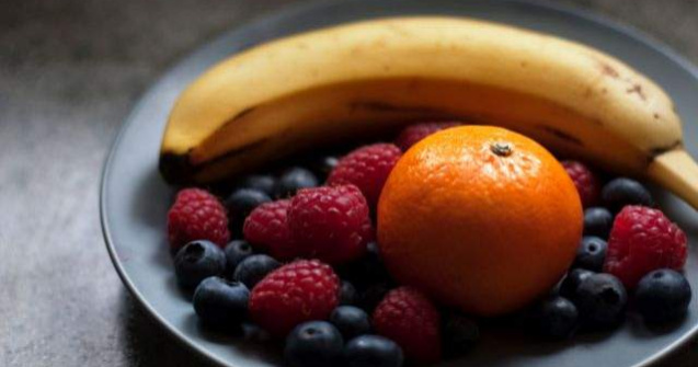  Top  IDEALE in orice dieta! Ce calitati ASCUNSE au sucurile din fructe