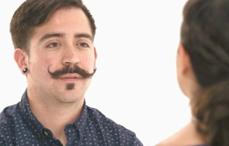 Ce se intampla atunci cand te uiti 4 minute in ochii unei persoane