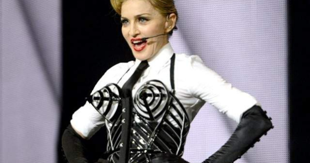 Madonna le va permite copiilor sai sa consume droguri "cu moderatie"