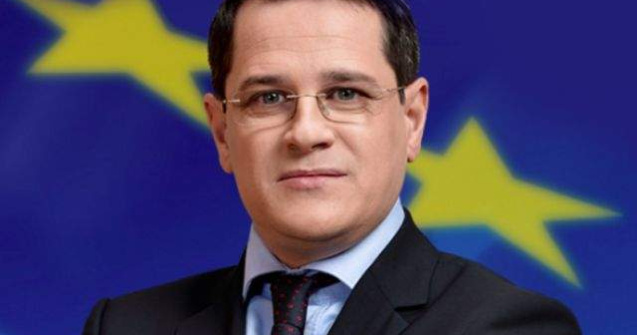 Parlamentul a votat numirea lui Eduard Hellvig la conducerea SRI