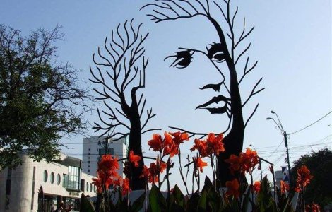  Top  Cele mai SPECTACULOASE sculpturi din lume!