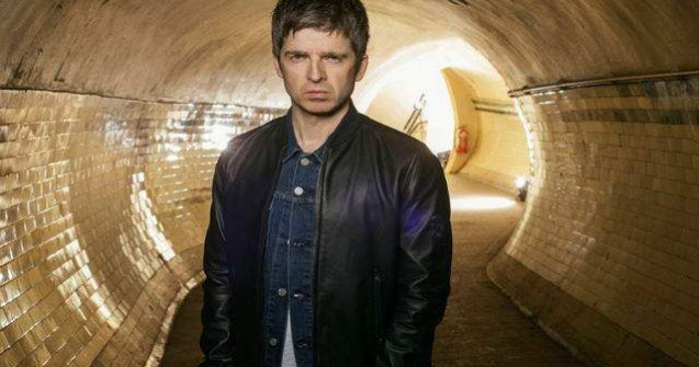 Chitaristul fostei trupe Oasis incepe sa isi piarda vederea