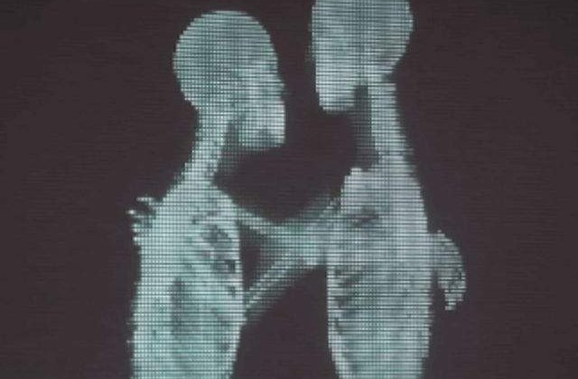 [VIDEO] Ce putem invata de la un schelet despre iubire? Mai multe decat crezi