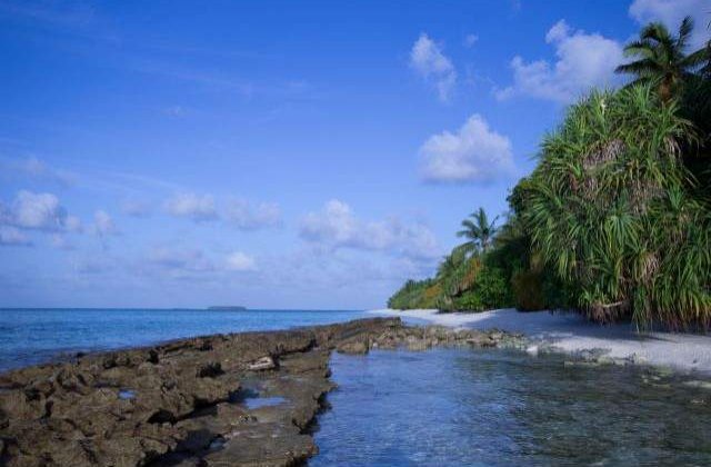 Traiesc ca in PARADIS! Top 10 celebritati care DETIN o insula privata