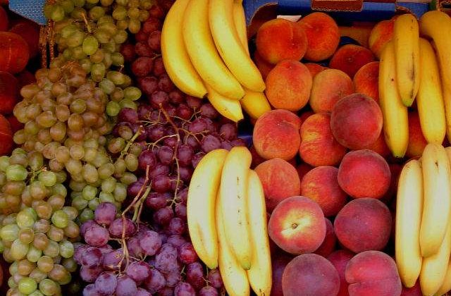 Fereste-te de ele! Care sunt fructele cu cele mai multe CALORII