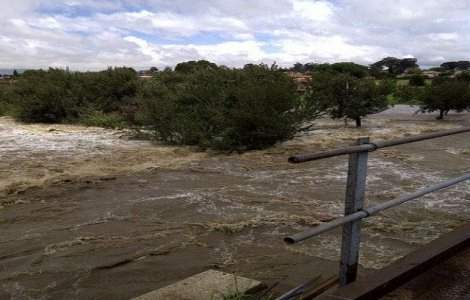 Cod galben de inundatii pe rauri din sapte judete din sudul tarii