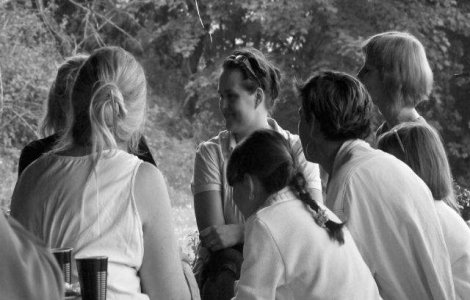 8 Martie: Simbol al luptei pentru drepturi pentru toate femeile