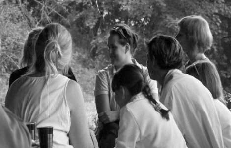 8 Martie: Simbol al luptei pentru drepturi pentru toate femeile