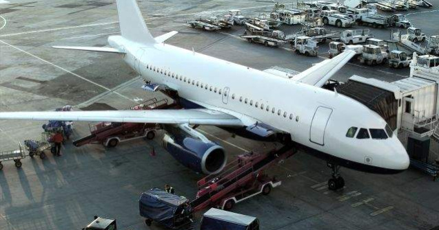  Update  Alerta cu BOMBA la aeroportul Simferopol din Crimeea