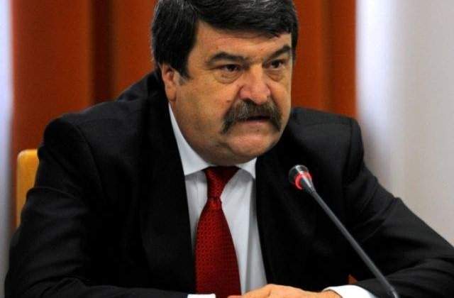 Fostul judecator CCR Toni Grebla, RETINUT! Ar fi incercat sa vanda CAPRE