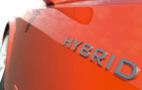 Impozitul pentru mijloacele de transport hibrid, redus cu 95%