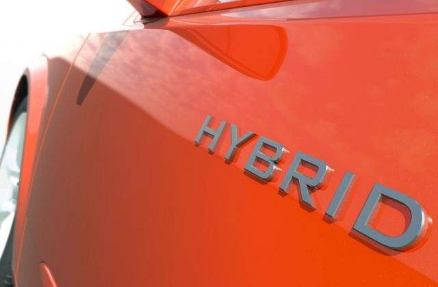 Impozitul pentru mijloacele de transport hibrid, redus cu 95%