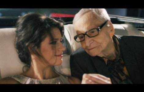  Video  Maestrul Radu Beligan, in cel mai recent videoclip al trupei Holograf