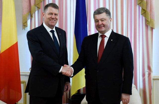 Porosenko: Romania va sustine eliminarea vizelor pentru ucraineni