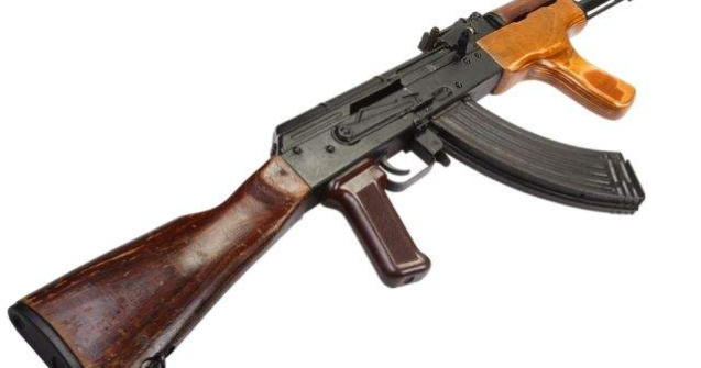 Atacul terorist din Tunisia, comis cu arme din Romania! Reactia MAE