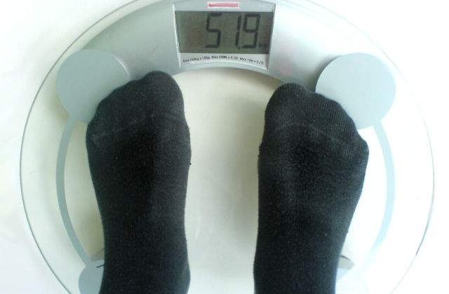 Sunt cele mai simple trucuri! Ce trebuie sa faci pentru a slabi FARA dieta