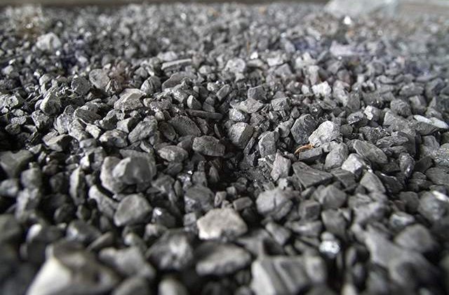 Pretul carbunelui european a coborat cu pana la 0,7%