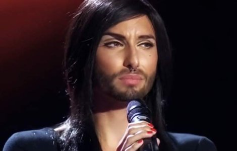 Video  Conchita Wurst va canta pe aceeasi scena cu Placido Domingo