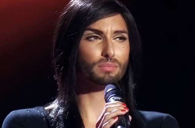 [Video] Viena: Conchita Wurst va canta pe aceeasi scena cu Placido Domingo