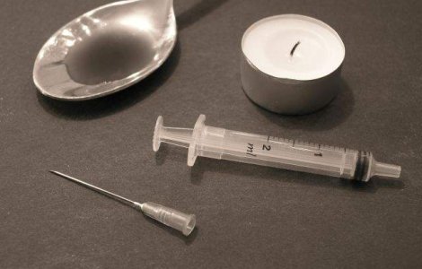 Numarul consumatorilor de droguri a crescut in perioada 2005-2012