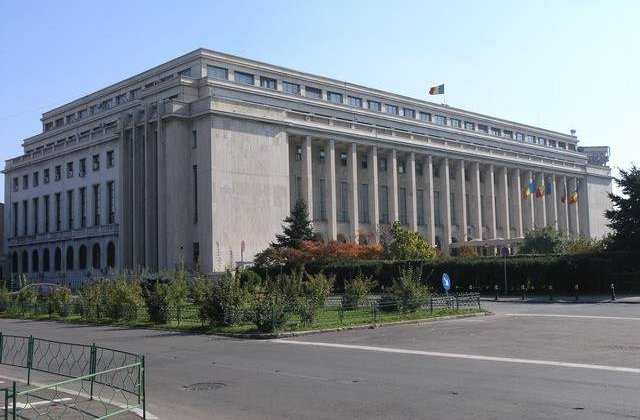 Ziua Mondiala a Epilepsiei, marcata prin iluminarea in mov a Palatului Victoria