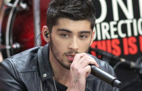  Foto  Cum au reactionat fanii cand au aflat ca Zayn Malik paraseste One Direction