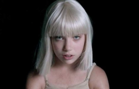  Video  Sia a lansat un nou clip, `Big Girls Cry`, si ne place