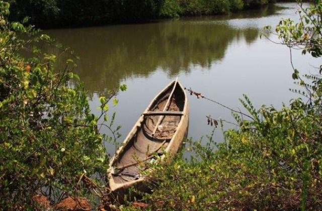 [Video] Oceanul Atlantic: Pescar, salvat dupa ce a plutit in deriva 66 de zile