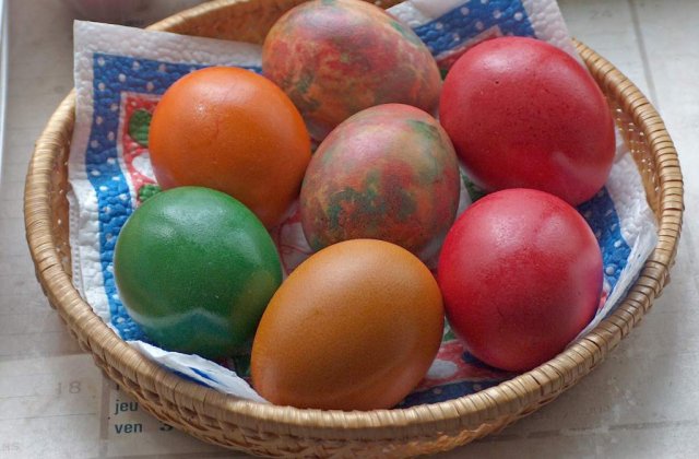 Miercurea Ciuc: Mii de persoane la ritualul sfintirii bucatelor, de Pastele Catolic