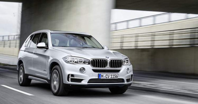 BMW X5 xDrive40e - 31 km fara consum de benzina