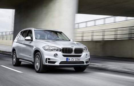 BMW X5 xDrive40e - 31 km fara consum de benzina