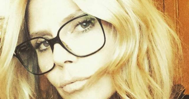  Foto  Heidi Klum s-a fotografiat fara pic de machiaj si arata superb