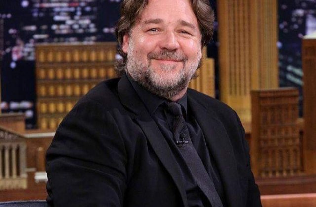 Russell Crowe a explorat scientologia, dar nu a devenit membru