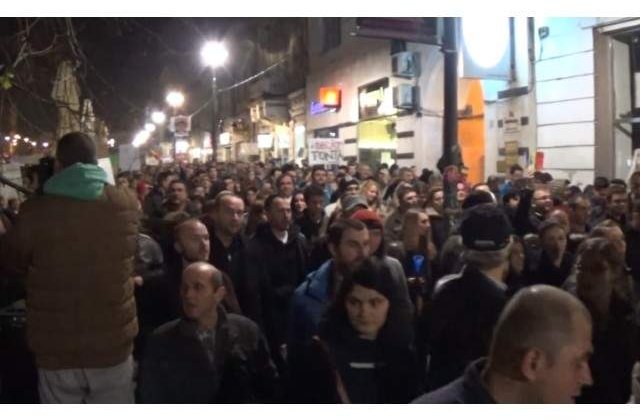 Functionarii din administratia publica locala, afiliati FNSA, vor fi joi in greva generala