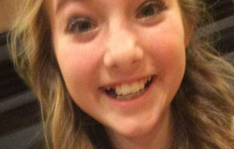 Am crezut ca face playback. Aceasta fetita canta mai bine decat Adele