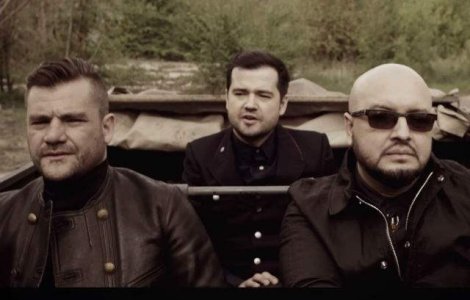  Video  3 Sud Est si Inna au lansat clipul piesei "Mai stai"