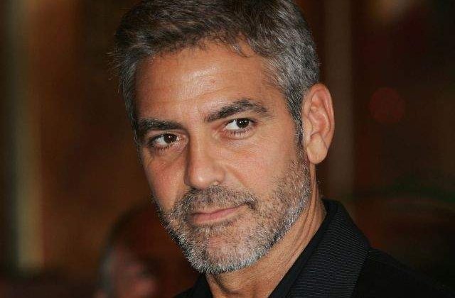 George Clooney, implicat intr-un accident auto