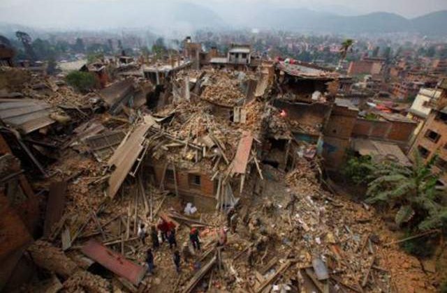 Nepal: Bilantul cutremurului a depasit 7.000 de morti