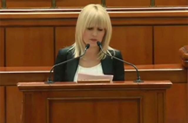 Elena Udrea a primit o scrisoare de amenintare in arest