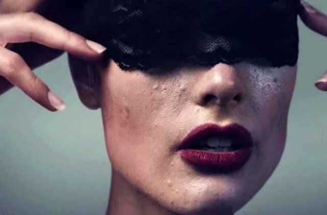 [VIDEO] Inainte si dupa Photoshop: cum arata un model dupa 6 ore de editare