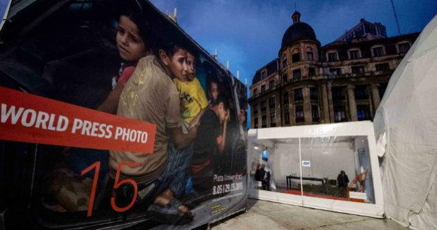  Top  Primele imagini! Cea mai puternica expozitie mondiala de fotojurnalism a ajuns in Bucuresti