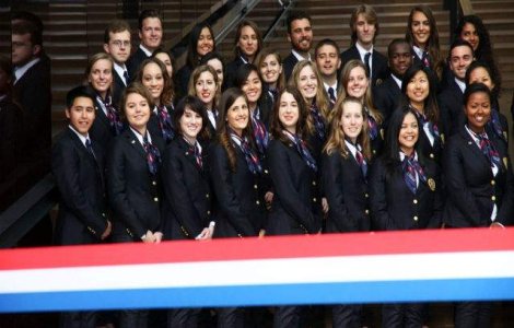 Expo Milano 2015: Brooks Brothers a realizat uniformele oficiale pentru Pavilionul SUA
