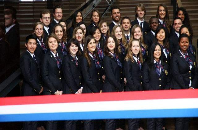 Expo Milano 2015: Brooks Brothers a realizat  uniformele oficiale  pentru Pavilionul SUA