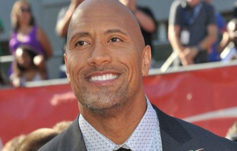 Ce se intampla cand o persoana normala urmeaza dieta lui The Rock